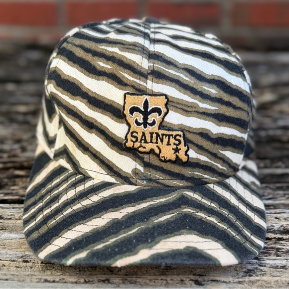 Vintage 90’s New Orleans Saints ZUBAZ AJD All Over Zebra Print Snapback Cap M7